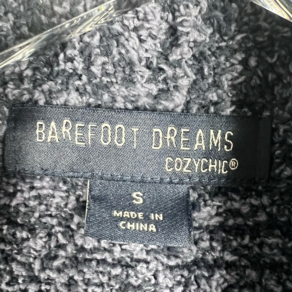 Barefoot Dreams Blue Cardigan - Picture 2 of 10